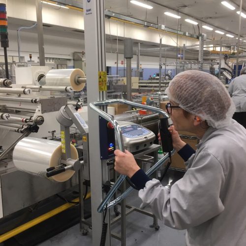 PRO80_coregripper_food industry_packaging_Ferrero_Ireland(1)